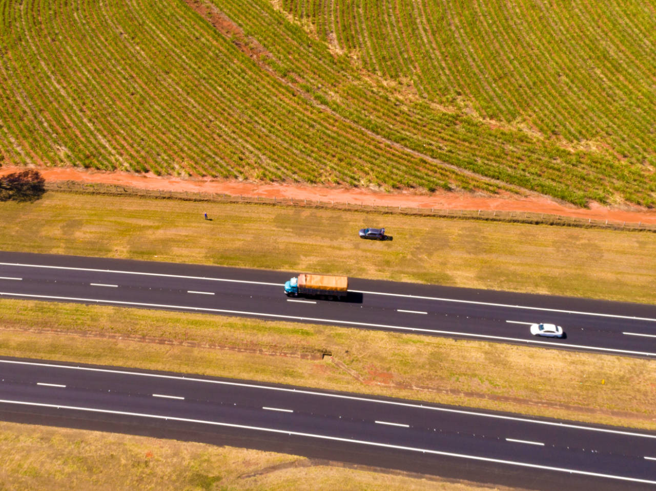Transportadora Paraguai: experiência em logística internacional com eficiência e segurança